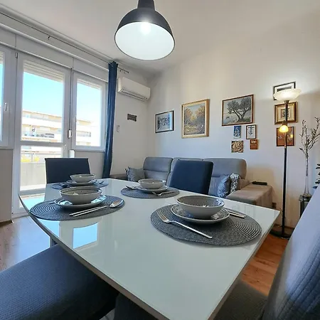 Dream Penthouse شقة سبليت