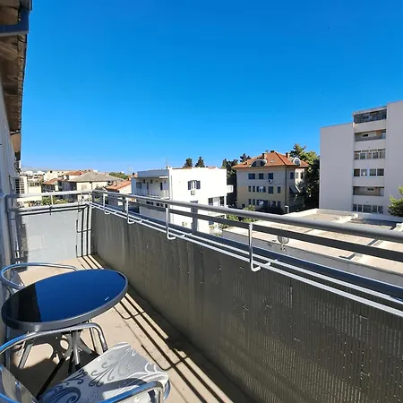 Dream Penthouse شقة سبليت